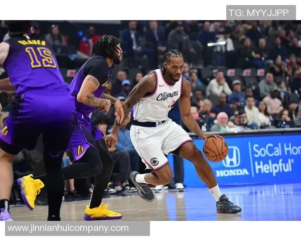 小卡独自训练至六月力求提升身体适应高强度对抗能力