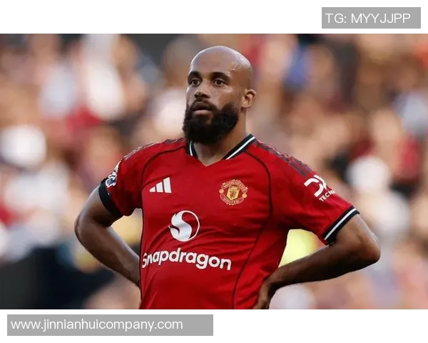 曼联继续追逐埃利奥特安德森作为主要引援目标的最新动态